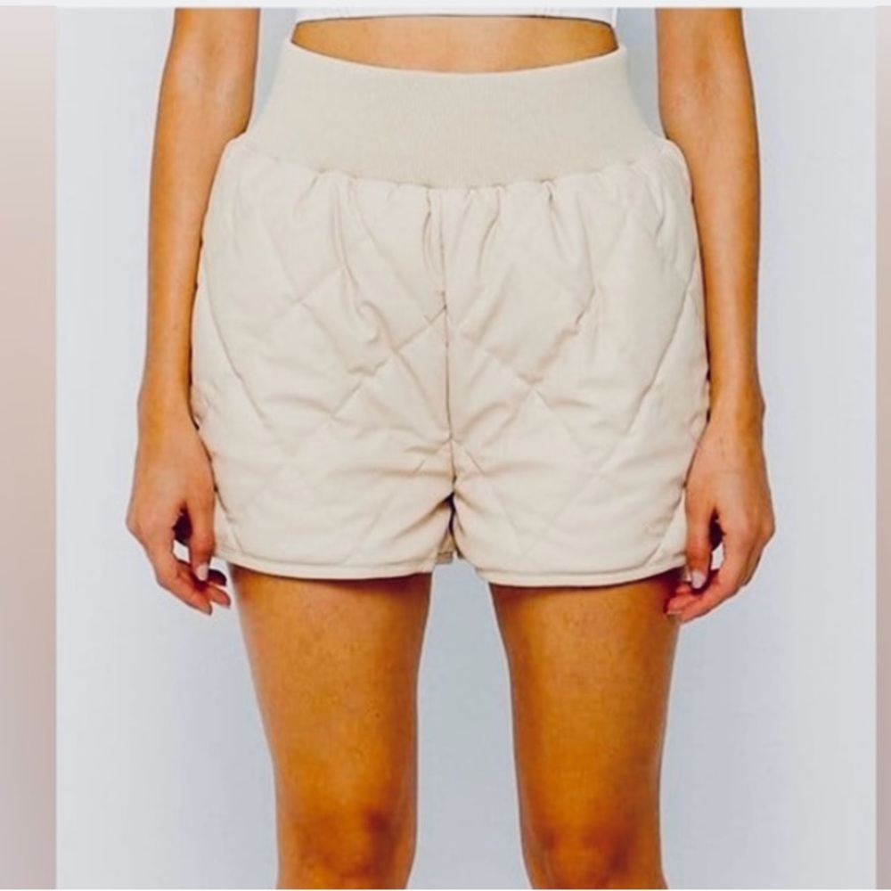 MANIERE De VOIR Quilted Puffy Shorts Size 8 New